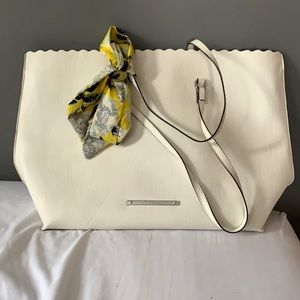 Betsy Johnson shoulder bag